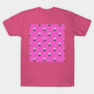 dog foot T-Shirt